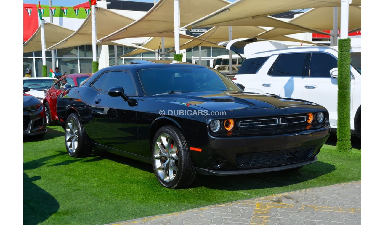 Dodge Challenger CHALLENGER SXT PLUS//SUN ROOF//BLIND SPOT//BIG SCREN//AIR BAGS