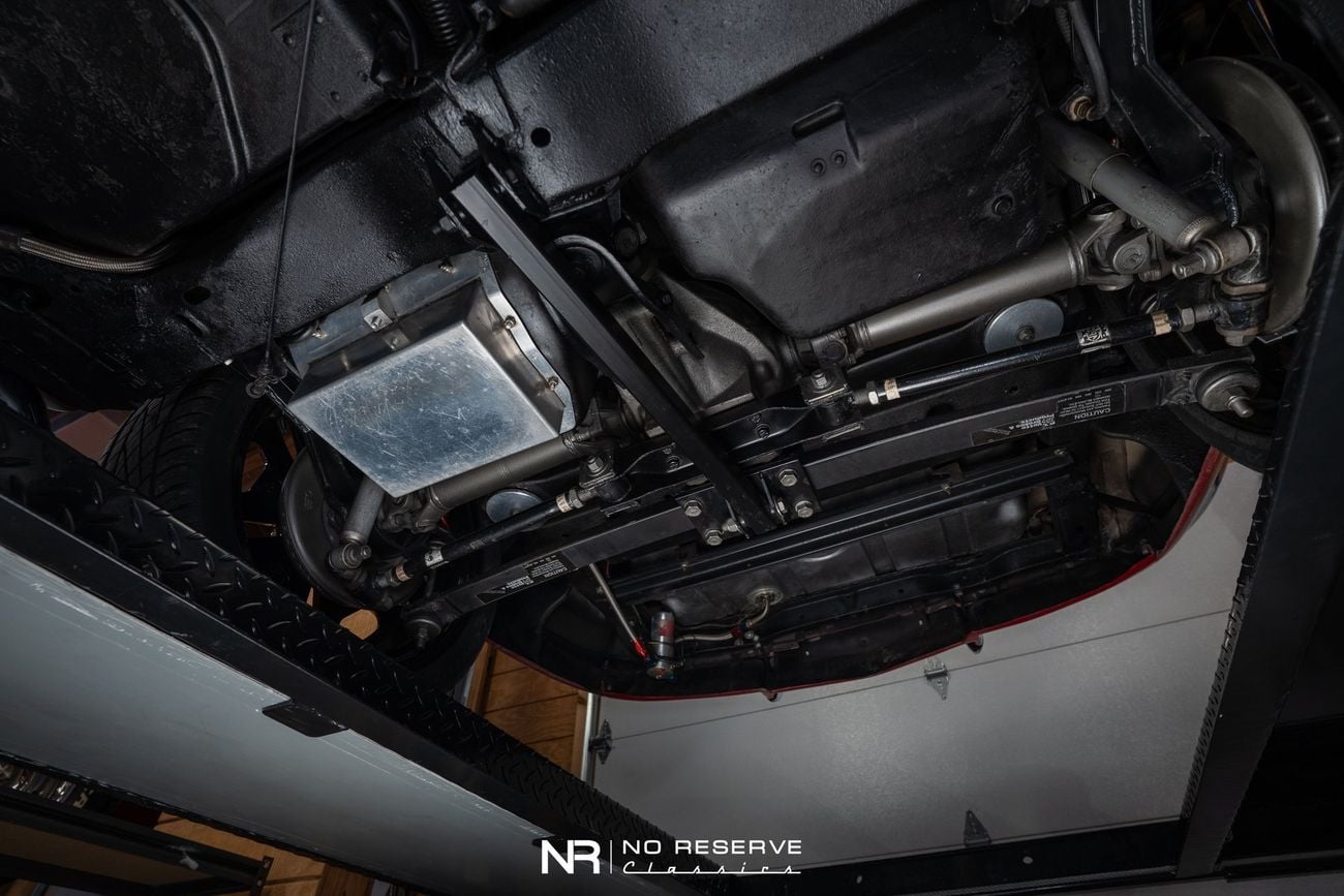 شيفروليه كورفت ZZ502 6 Speed Widebody Restomod