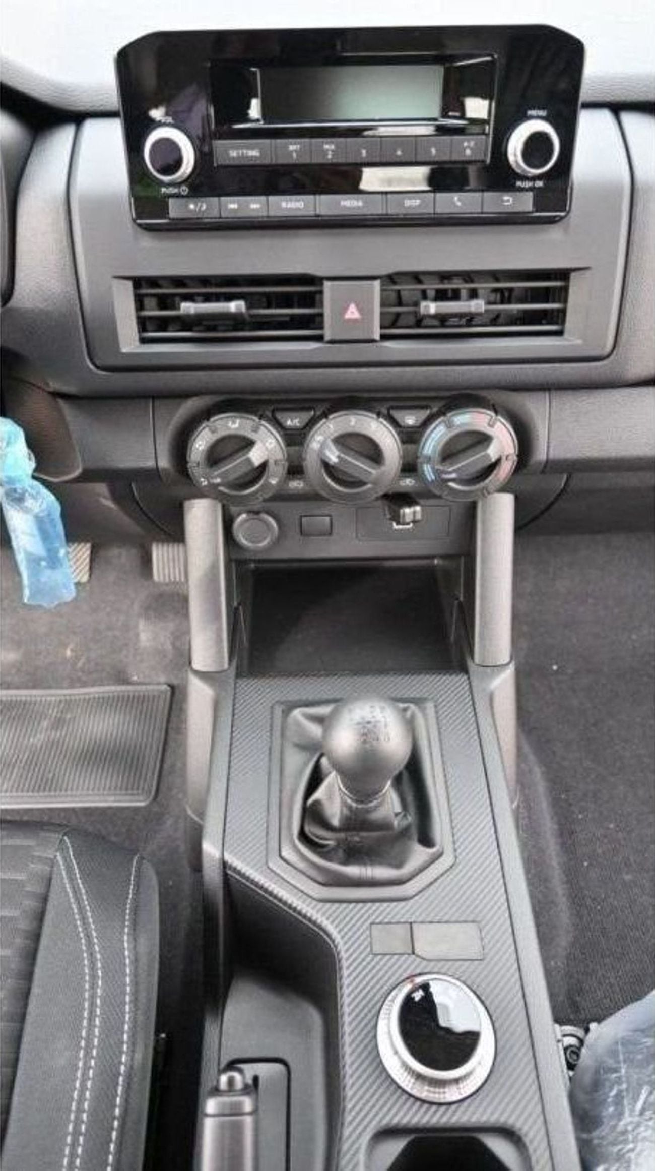 Mitsubishi L200 GL L200 2.4L MT Petrol  2024