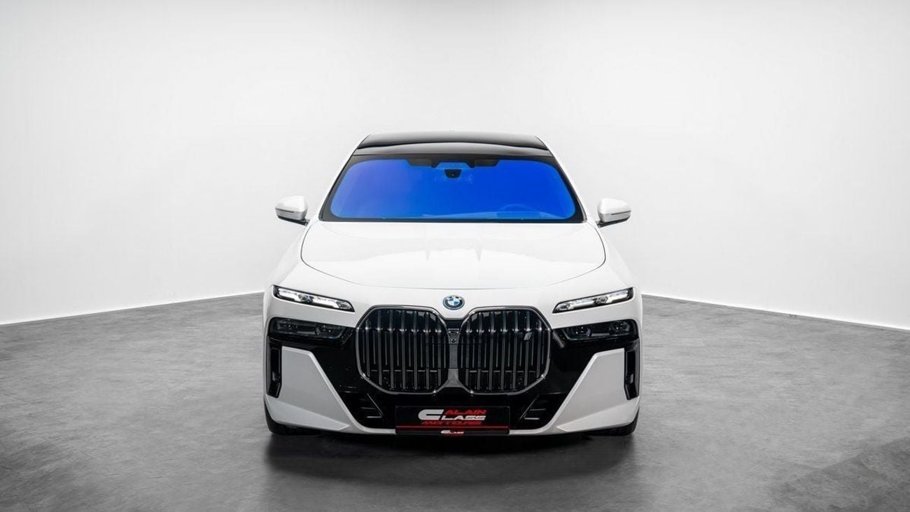 بي أم دبليو i7 XDrive 60 - 2023 - GCC Specs
