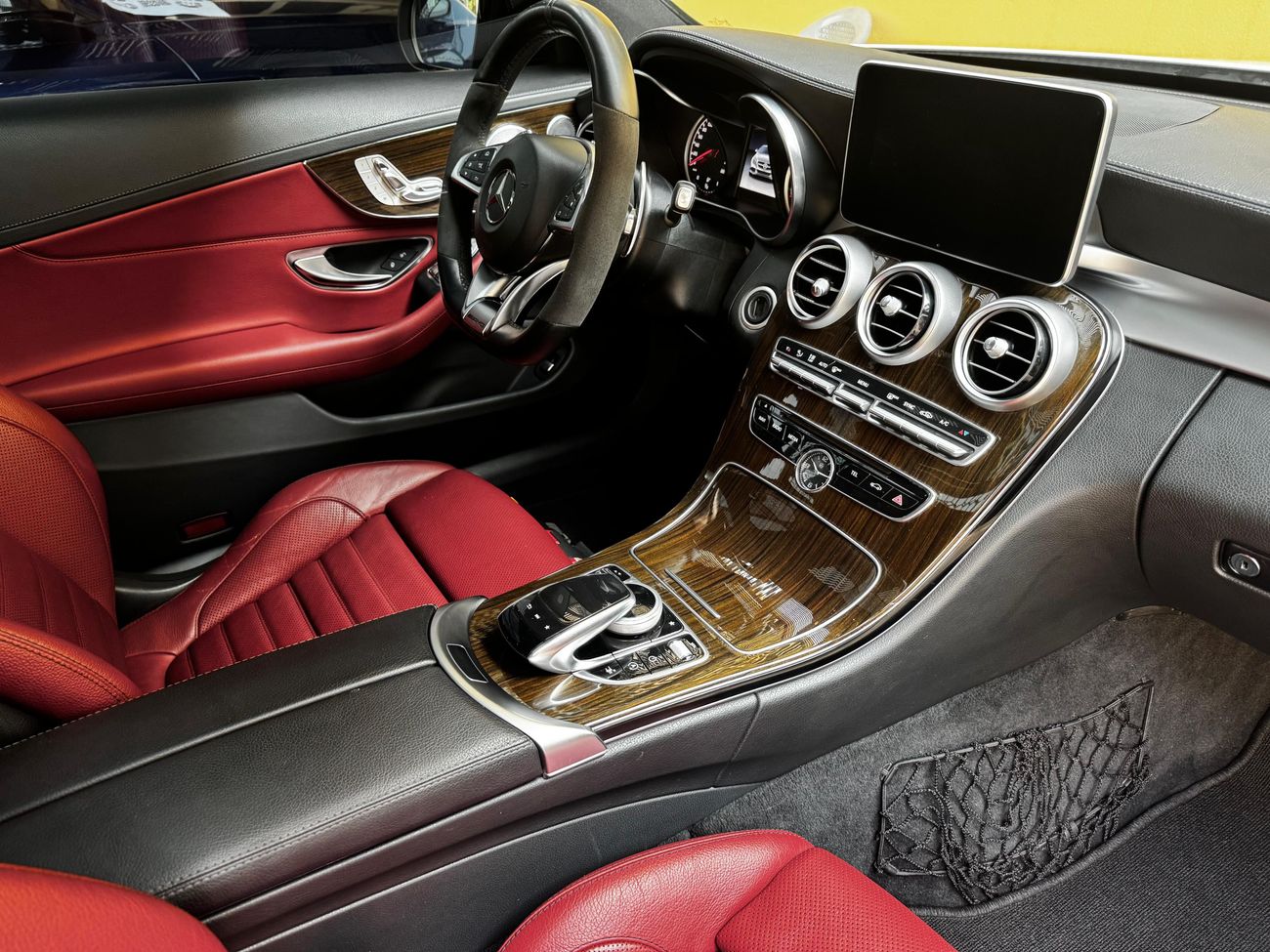 Mercedes-Benz C 43 AMG