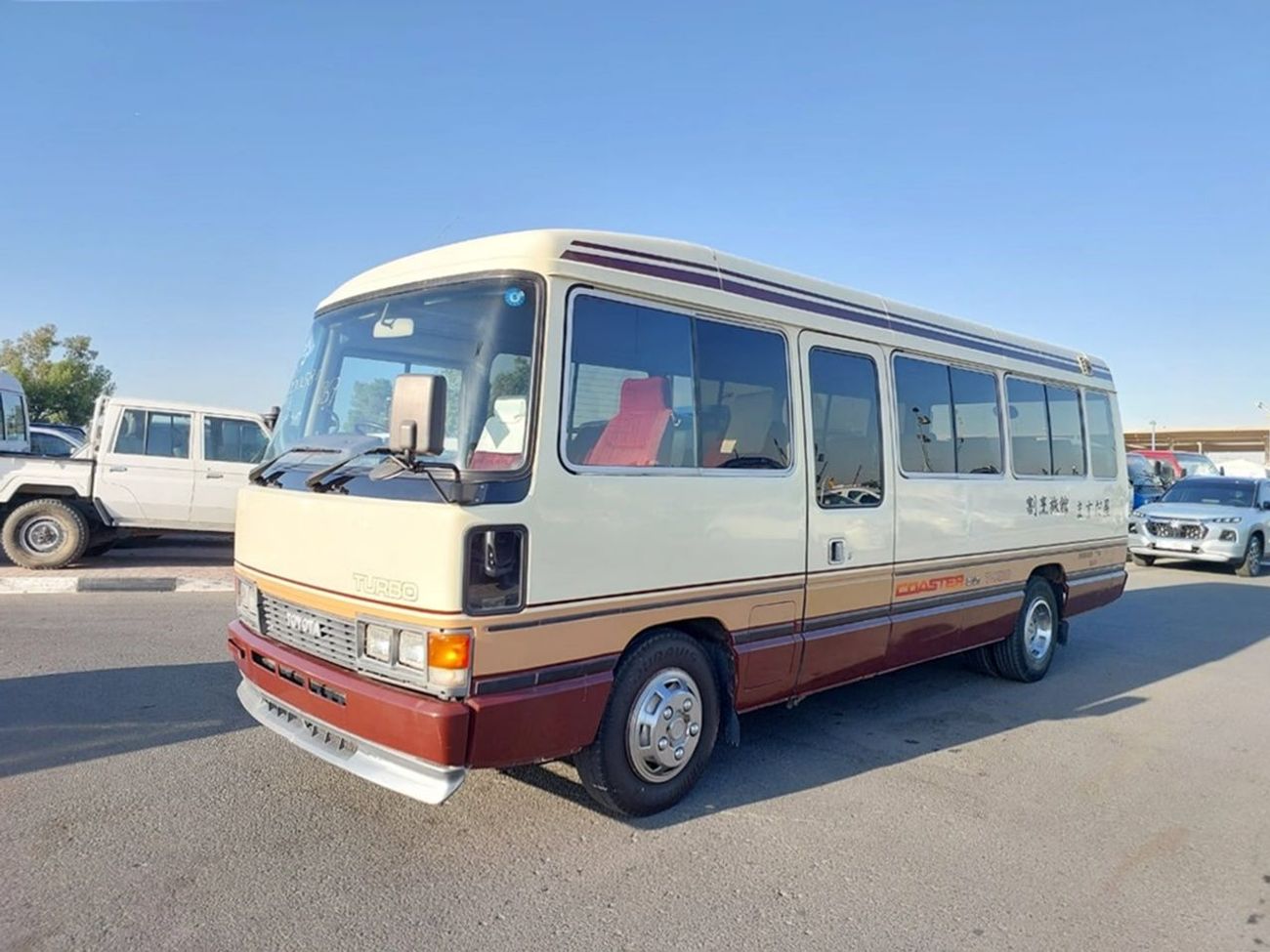 Toyota Coaster TOYOTA COASTER BUS RHD 1986 MODEL 4.0 L DIESEL MANUAL(PM00581)