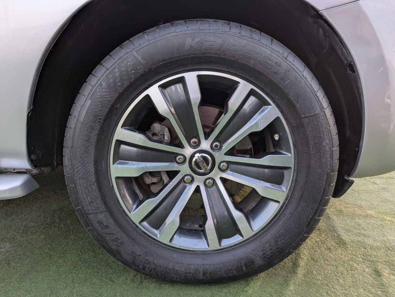 Nissan Armada Nissan Armada 2019 v8 engine 5.6 converted in Nissan petrol clean car no any work required just buy 