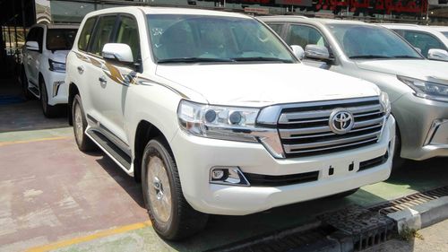 تويوتا لاند كروزر GXR 4.6 V8