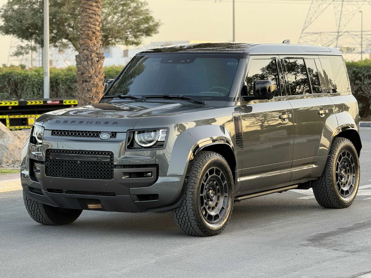 Land Rover Defender 110 P635 OCTA V8