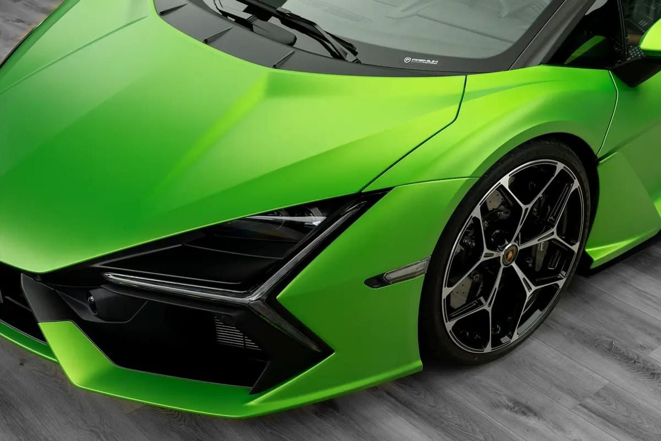 Lamborghini Revuelto 6.5L V12 Hybrid LAMBORGHINI | REVUELTO | FULL CARBON | GCC SPECS DEALER WARRANTY + SERVICE CONTRAC