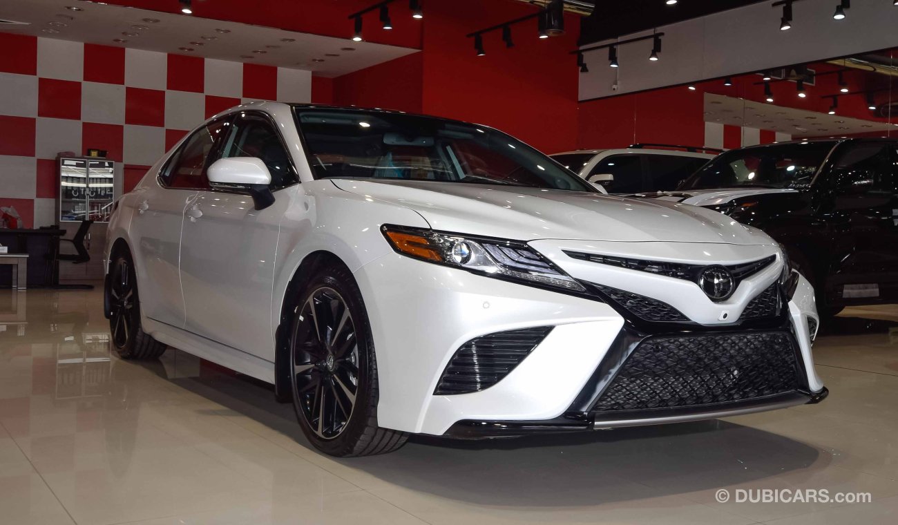 Toyota Camry XLE