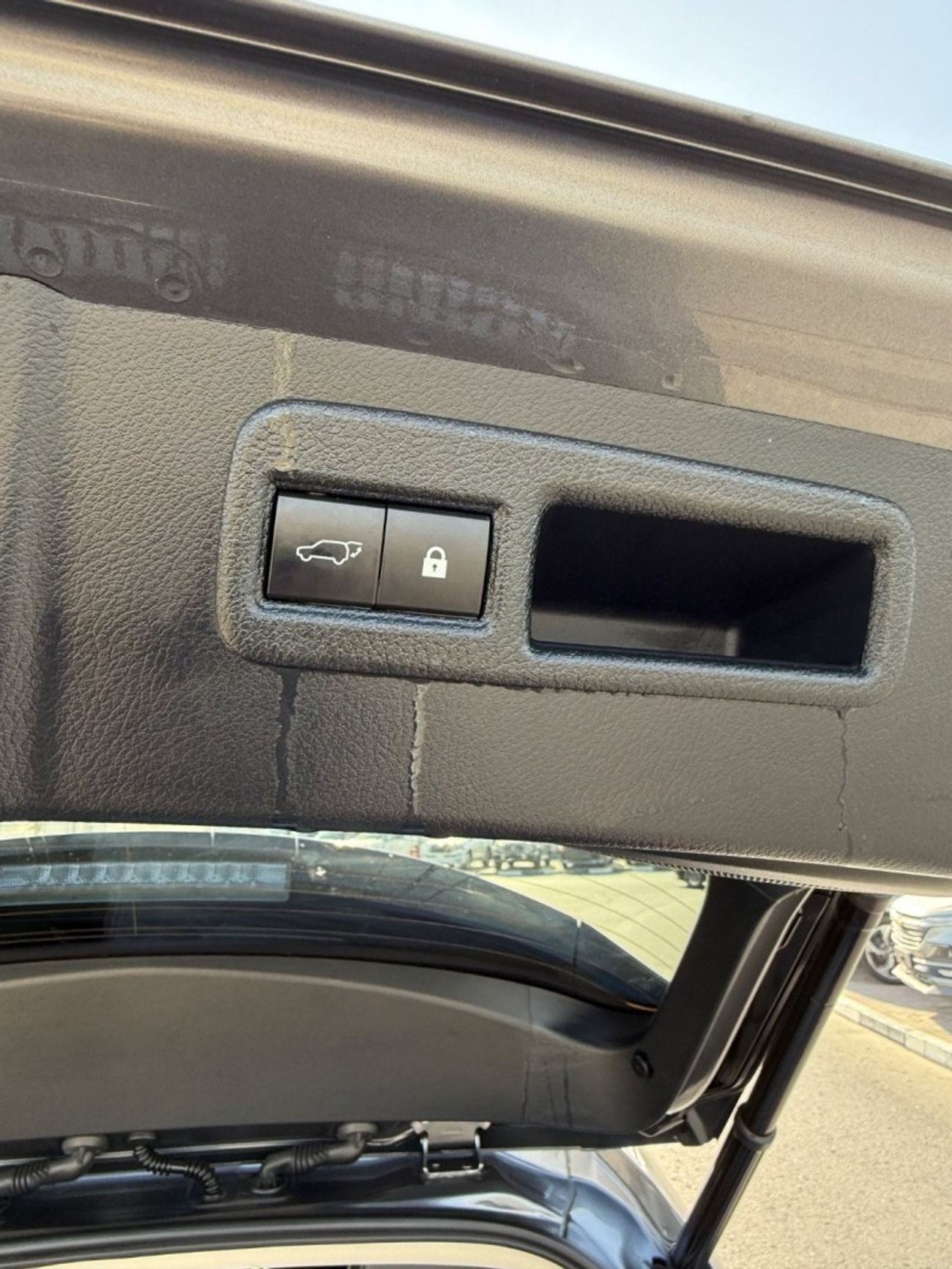 Lexus NX300 Platinum 2.0L