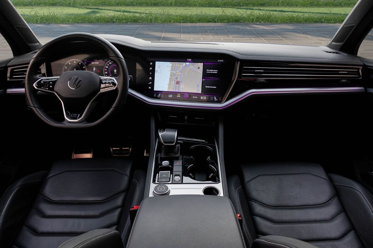 Volkswagen Touareg R-Line | 4,171 P.M | 0% Downpayment | WARRANTY!