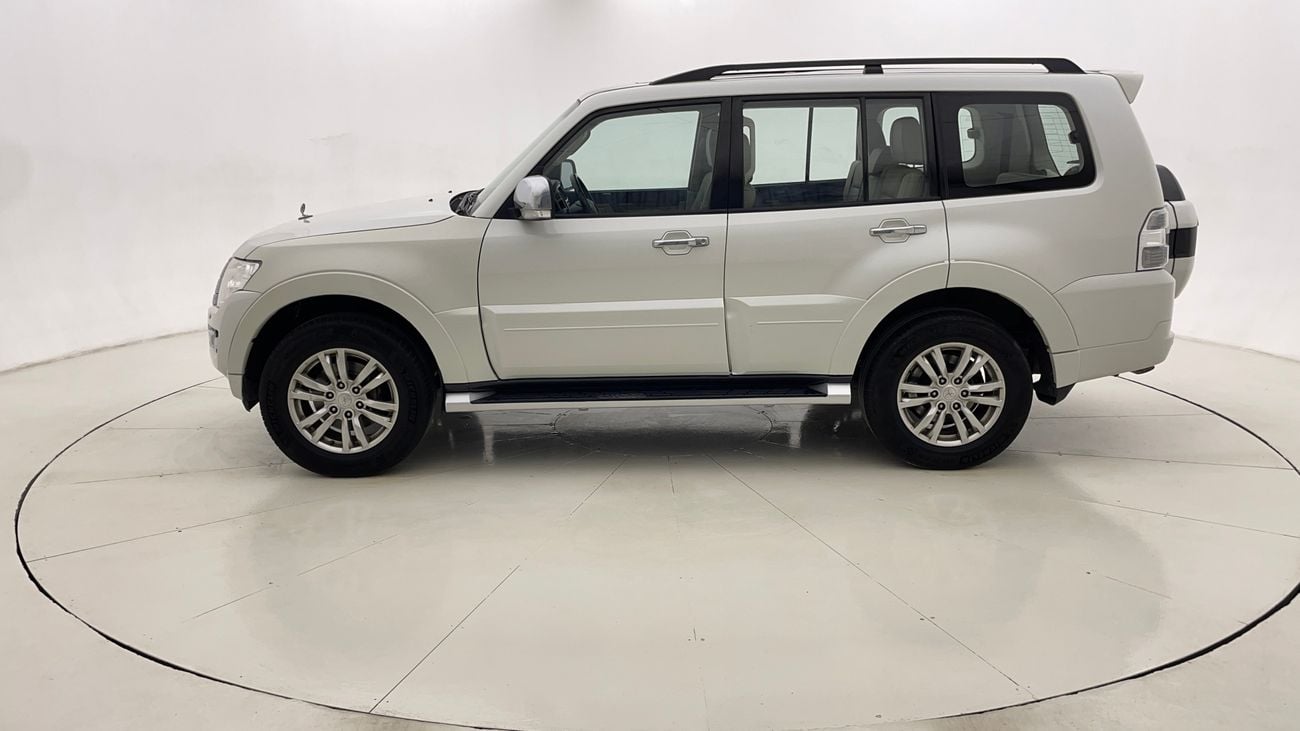 Mitsubishi Pajero GLS HIGHLINE 3.8 | Zero Down Payment | Home Test Drive