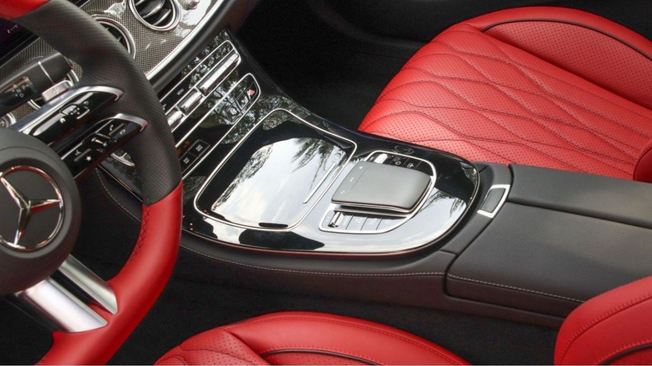 Mercedes-Benz E200 EL1 MERCEDES-BENZ E200 2022