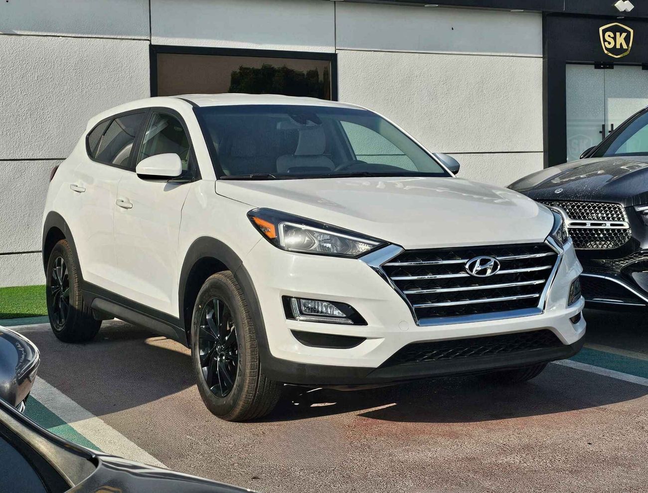 هيونداي توسون SE/ LANE ASSIST/ E BRAKE/ RADAR/ LEATHER/ 2 KEYS/ LOW MIELAGE/ ORG AIRBAG/ 682 MONTHLY/ LOT# 74437