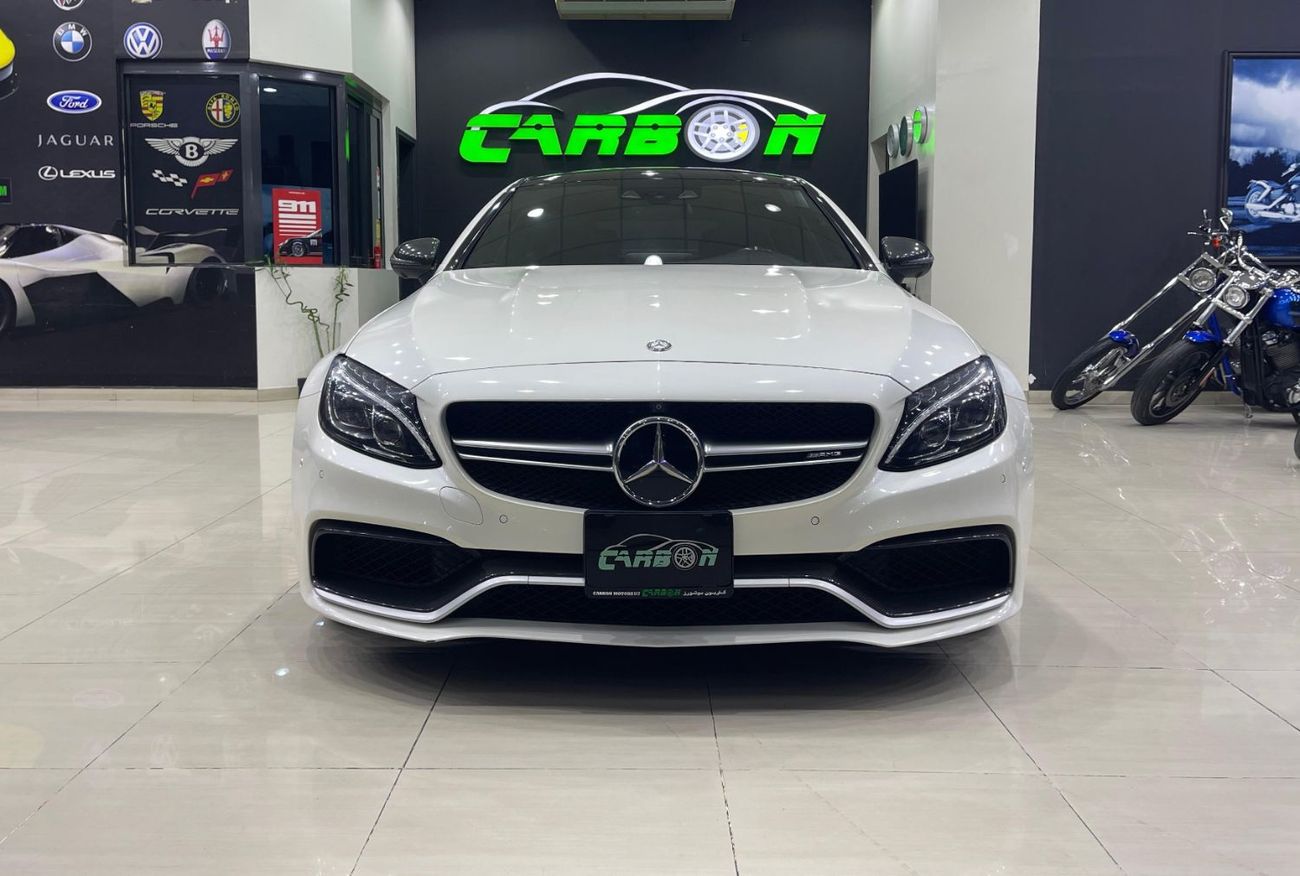Mercedes-Benz C 63S AMG Std 4.0L Coupe