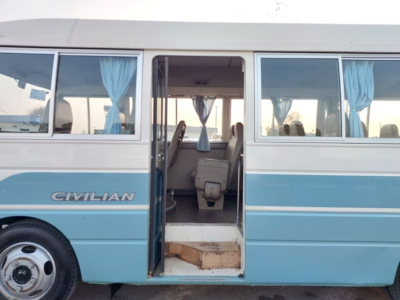 نيسان سيفيليان NISSAN CIVILIAN BUS RHD 1993 MODEL 3.5 L DIESEL MANUAL(PM30153)
