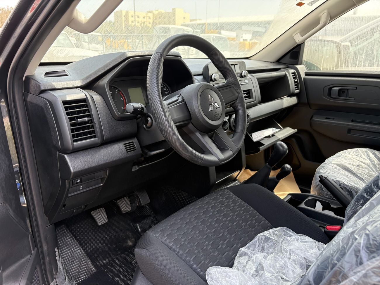 ميتسوبيشي L200 GL