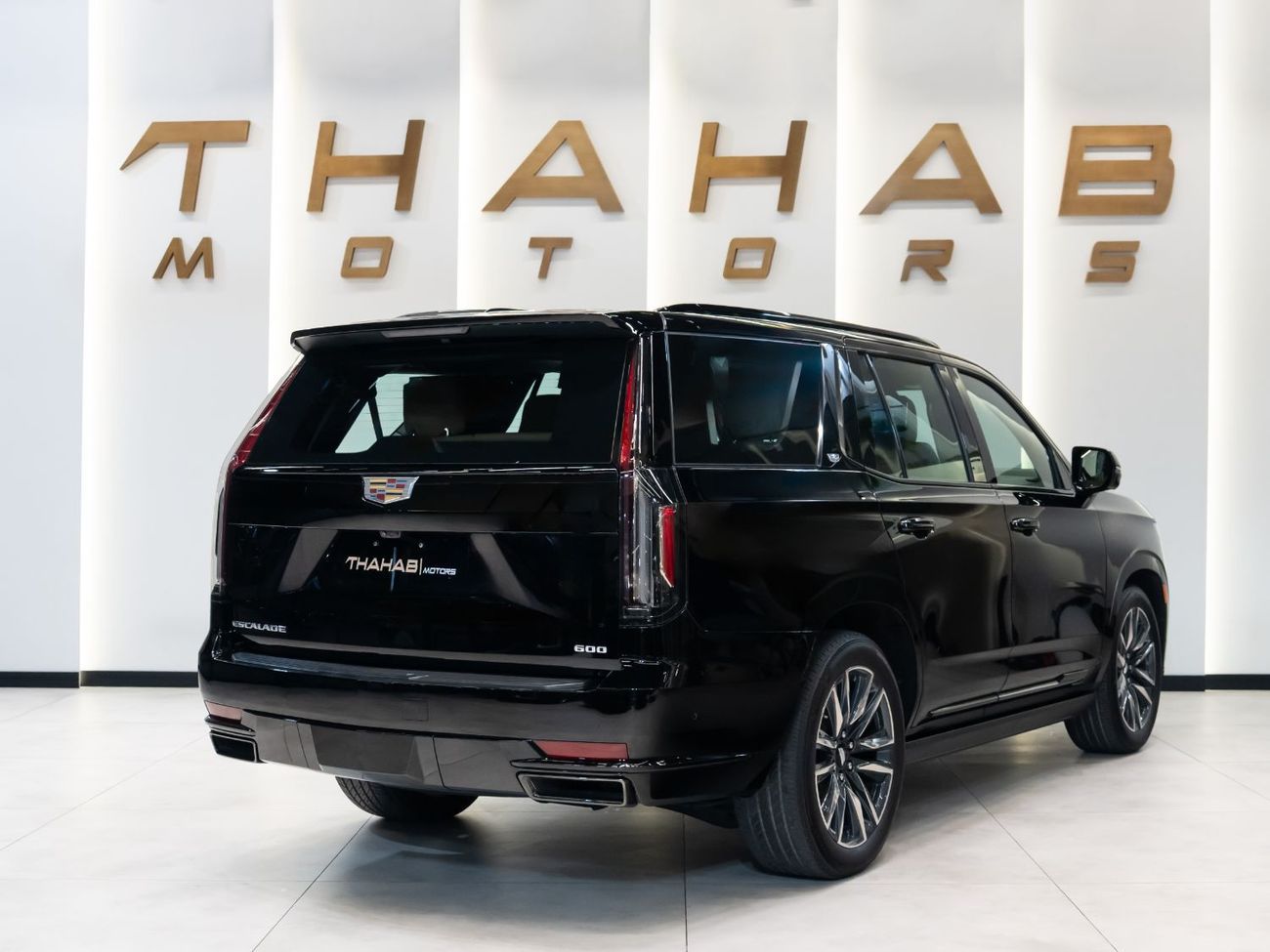 Cadillac Escalade Sport Platinum 6.2L AWD Sport Platinum | 2021 | GCC | Fully Loaded | Clean Car | VIP Seat