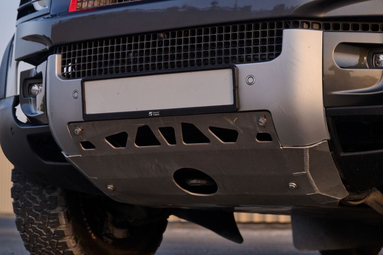 لاند روفر ديفندر Bowler