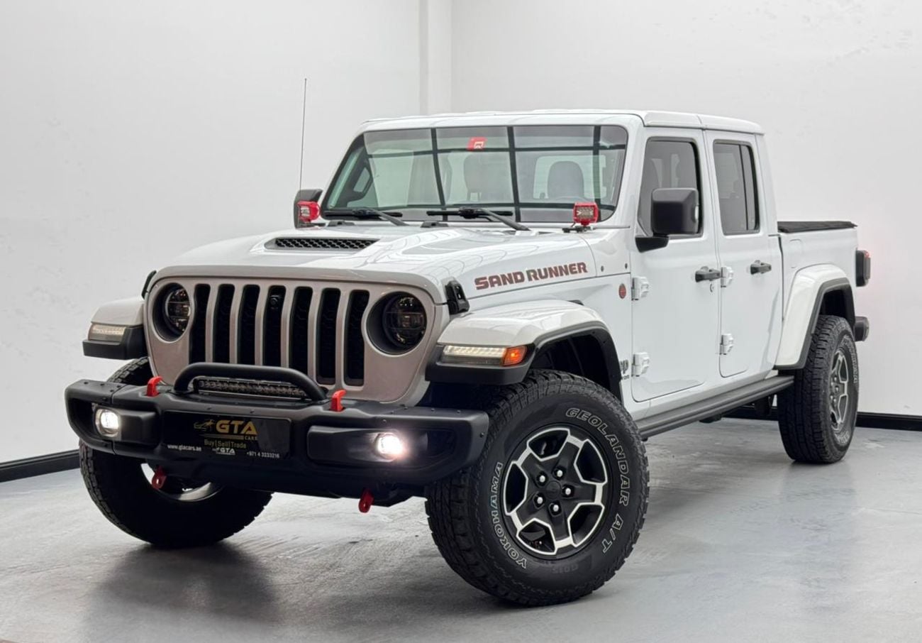 Jeep Gladiator Sand Runner 3.6L 2021 Jeep Gladiator Sand Runner, 2026 Jeep Warranty, Jeep Service History, GCC