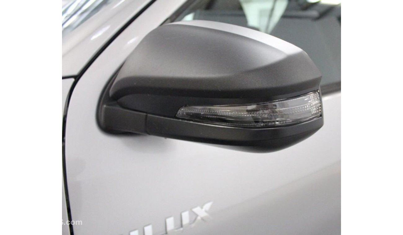 تويوتا هيلوكس TOYOTA HILUX V6 2021