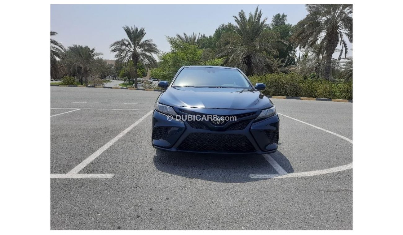 تويوتا كامري SE