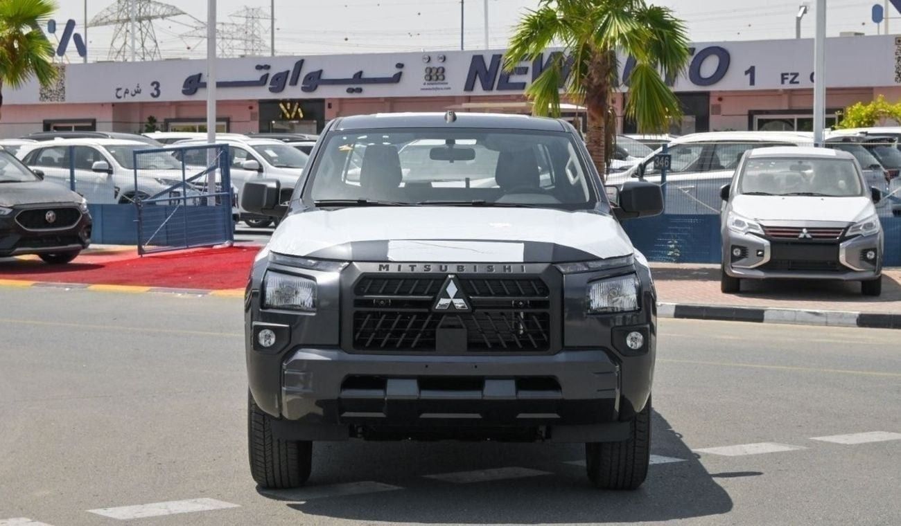 ميتسوبيشي L200 Brand New Mitsubishi L200 2.4L Petrol GLX| Grey/Black | M/T | Euro 5 | 4WD | 2024