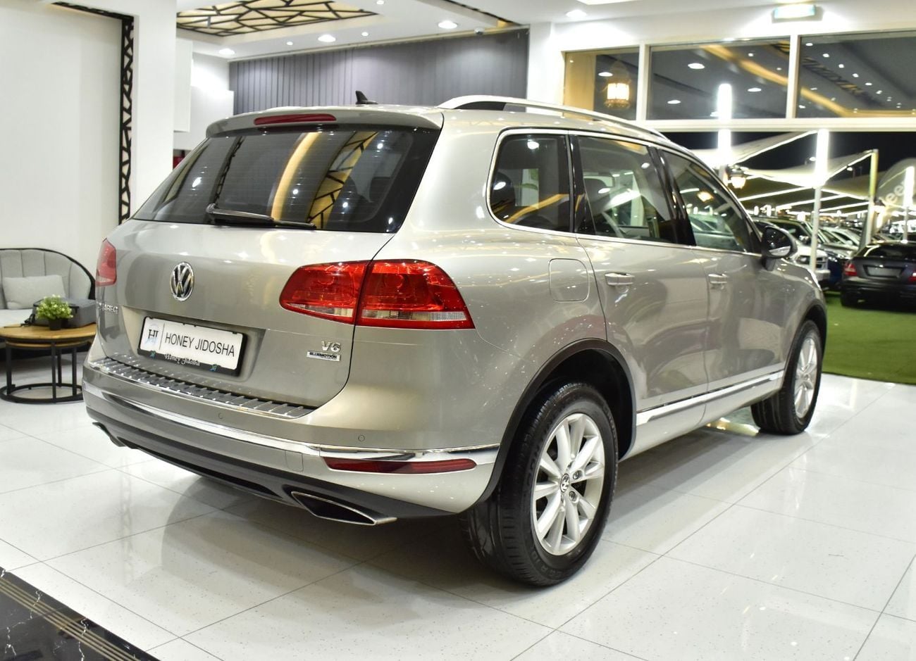 فولكس واجن طوارق EXCELLENT DEAL for our Volkswagen Touareg ( 2016 Model ) in Silver Color GCC Specs