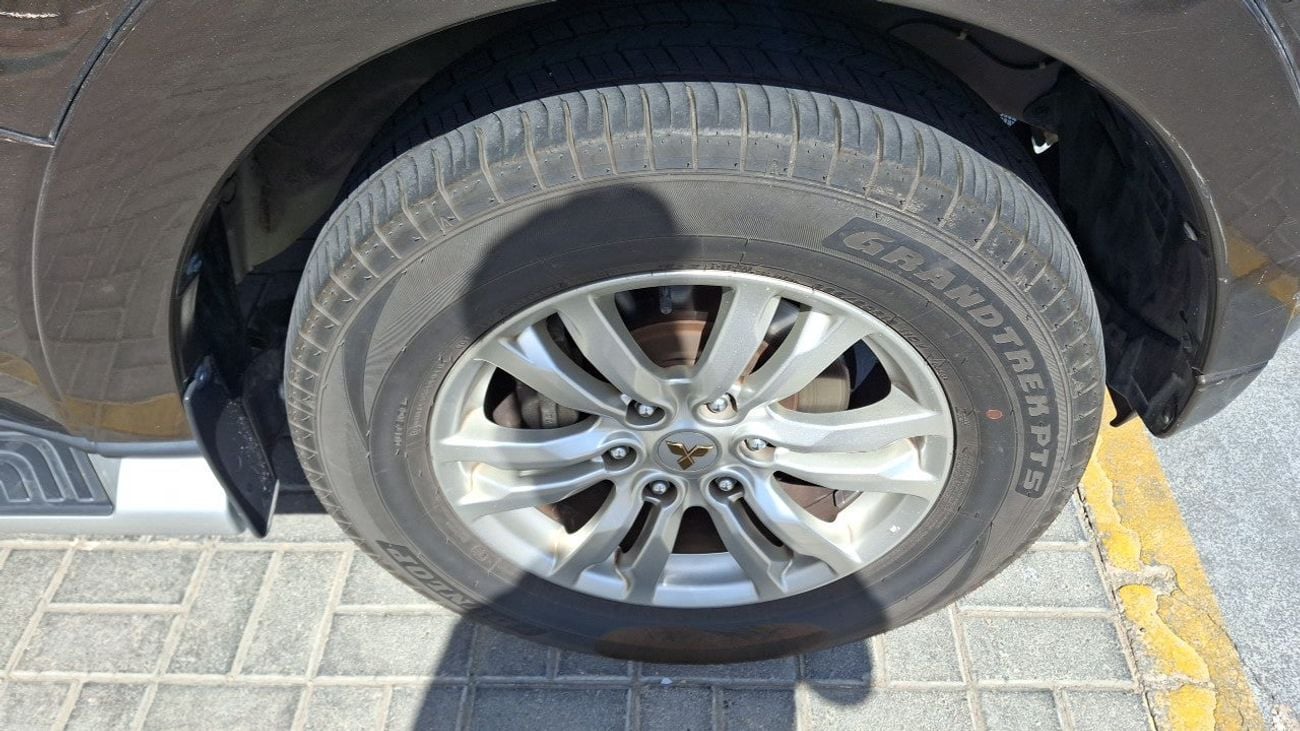 Mitsubishi Pajero GLS Highline 3.8L (274 HP) GLS HIGHLINE 3.8 | Zero Down Payment | Home Test Drive