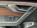 Volkswagen Touareg ELEGANCE with Sunroof - Leather Seats 3L