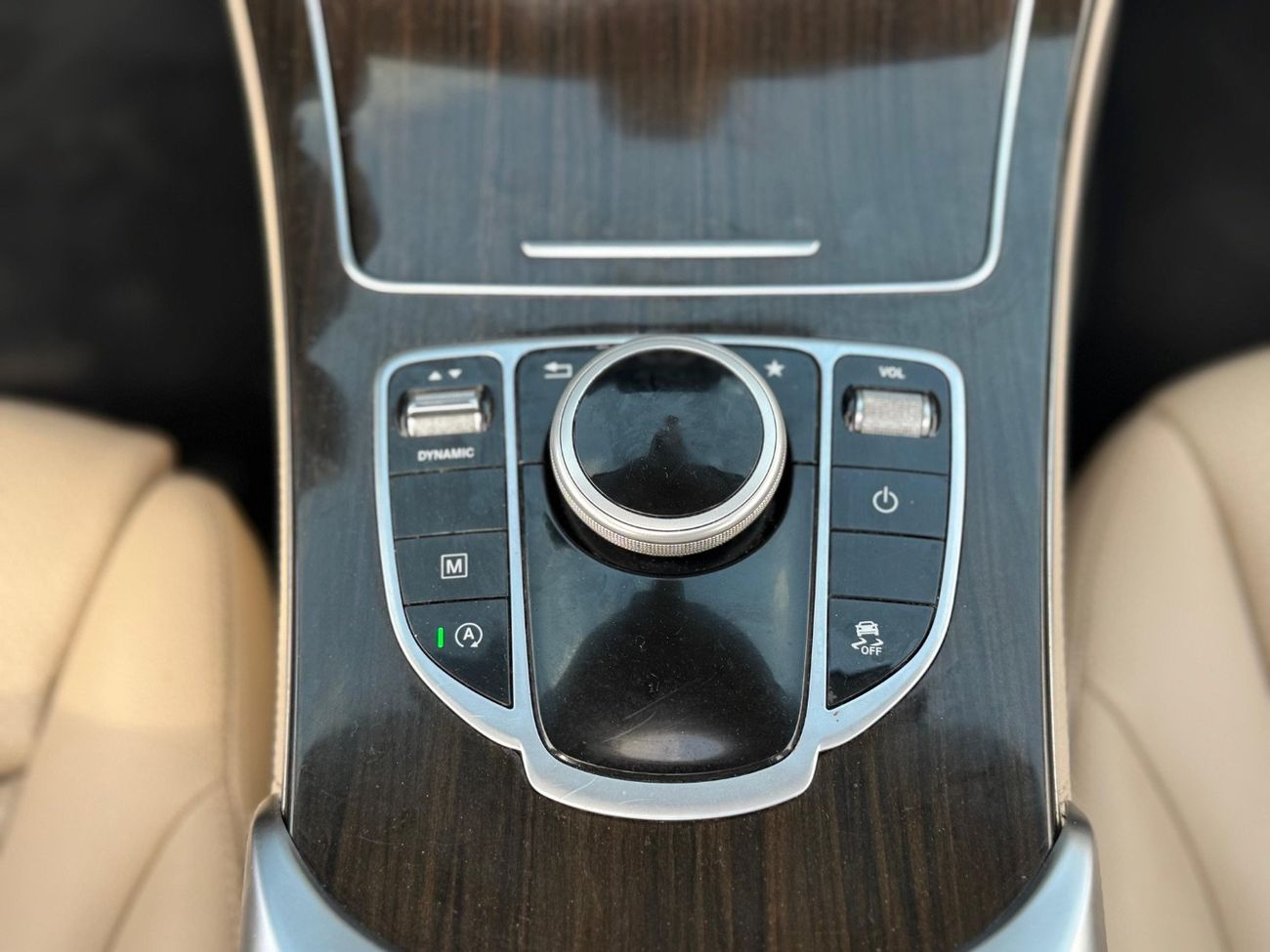 Mercedes-Benz GLC 300 AMG 2.0L