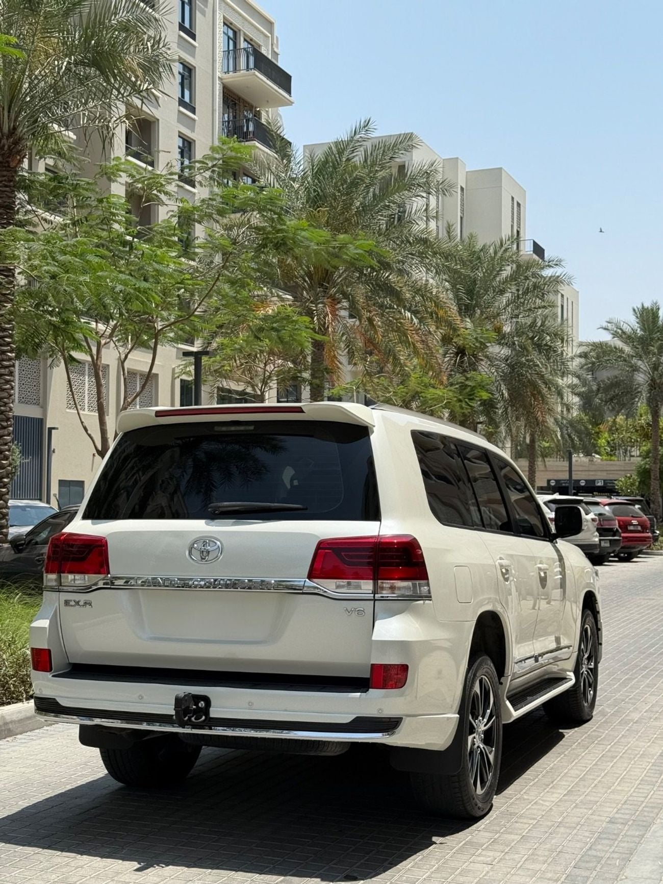 تويوتا لاند كروزر EXR 4.0L AWD