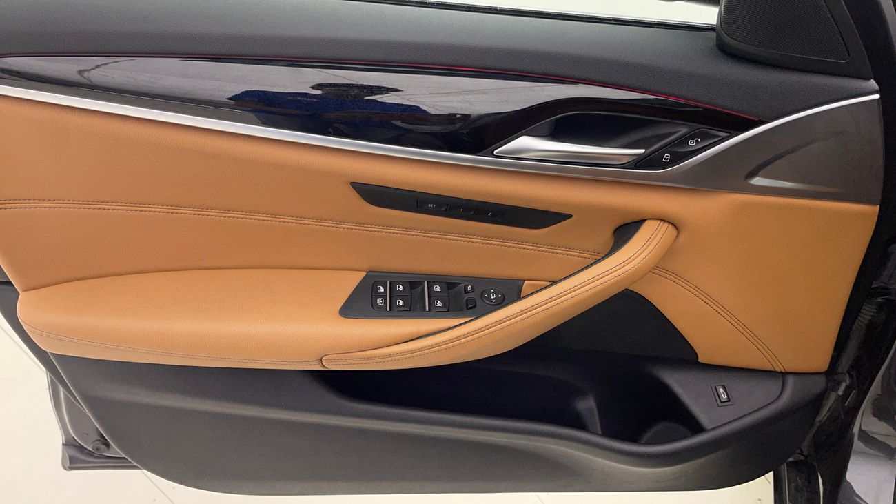 بي أم دبليو 520i 2023 JOY EDITION | AED 1942/Month | 0 DP | 30 Day Return | Warranty | Service History