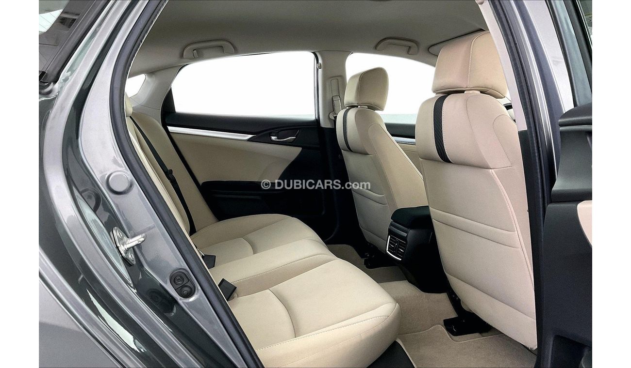 هوندا سيفيك LX Sport