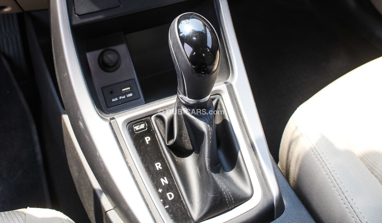 هيونداي إلانترا هيونداى النترا 2015 احمر  خليجى  بحالة ممتازة   بدون حوادث ماشية فليل