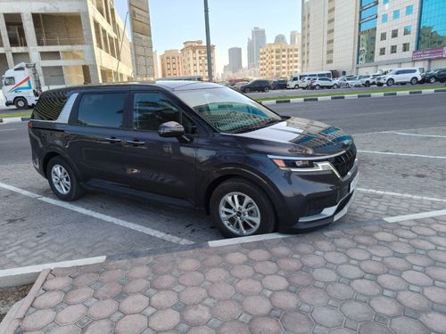 Kia Grand Carnival 