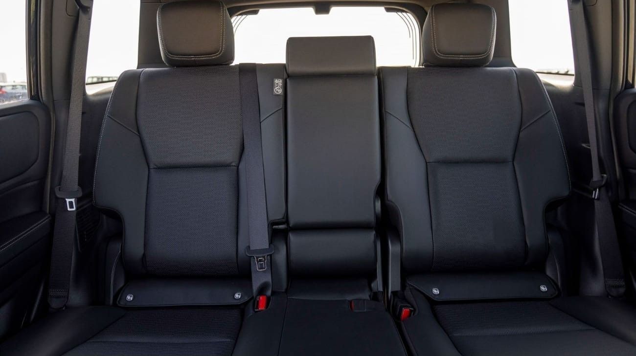 تويوتا برادو Adventure Dual Tone 2.4T Toyota Prado Adventure 2.4L Petrol MY2024