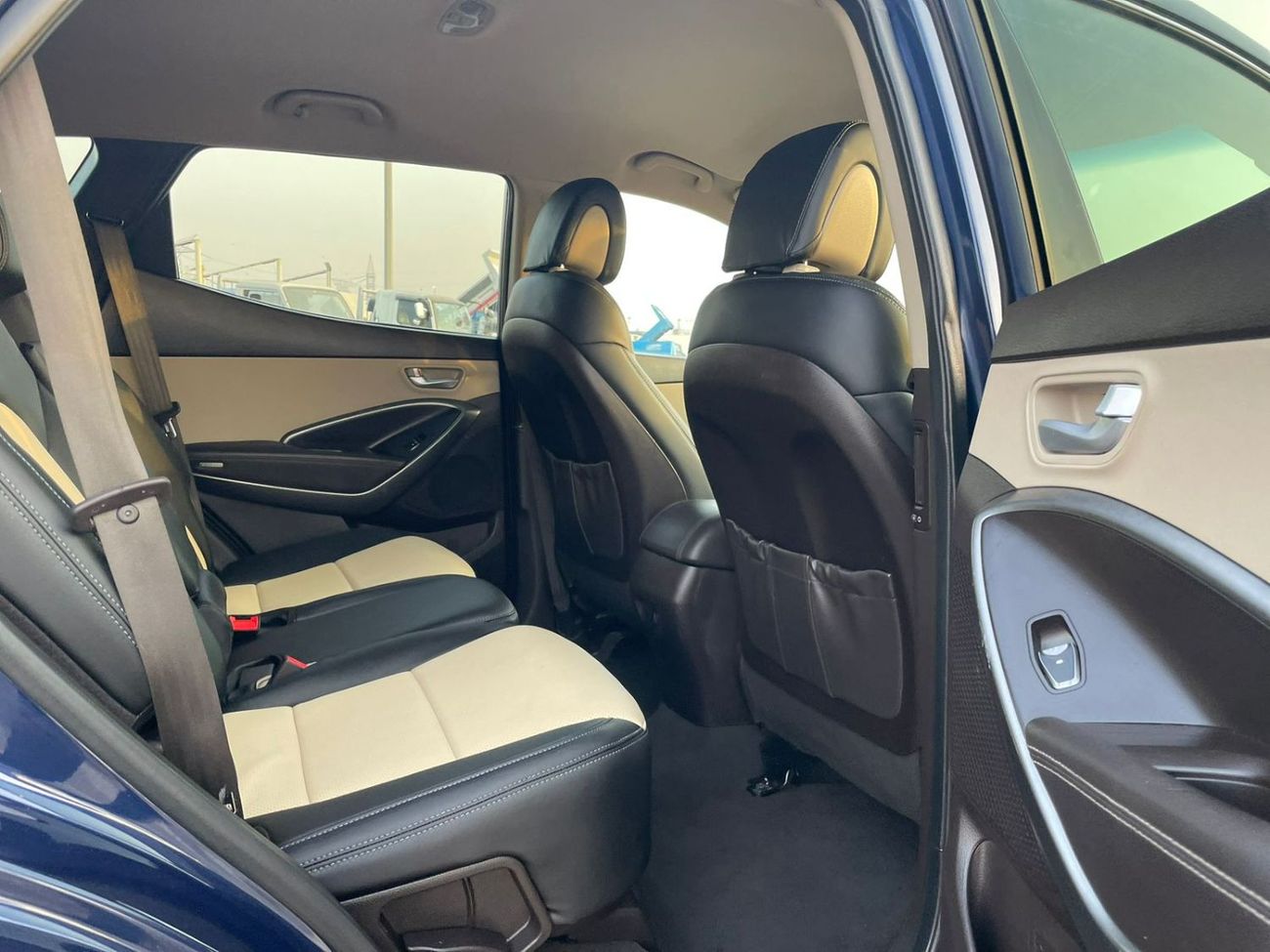 Hyundai Santa Fe 2018 Hyundai Santa Fe 2.4L V4 Sports - Rear CAM - Leather Seats - Cruise Control - 108,000 Mileage