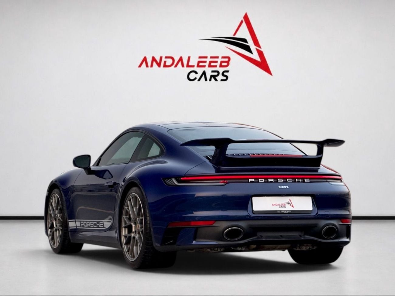 بورش 911 CARRERA EXTENDED WARRANTY 2029 | HIGH SPEC | FULL AL NABOODA SERVICE HISTORY | AEROKIT | GCC