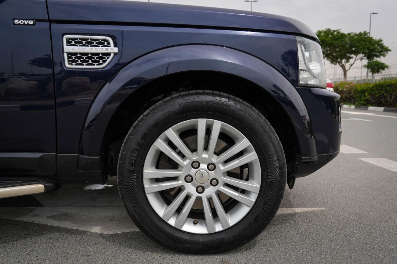 Land Rover Freelander LR4 HSE V6 SUPERCHARGED 2014!! GCC SPECS !! WELL MAINTAINED