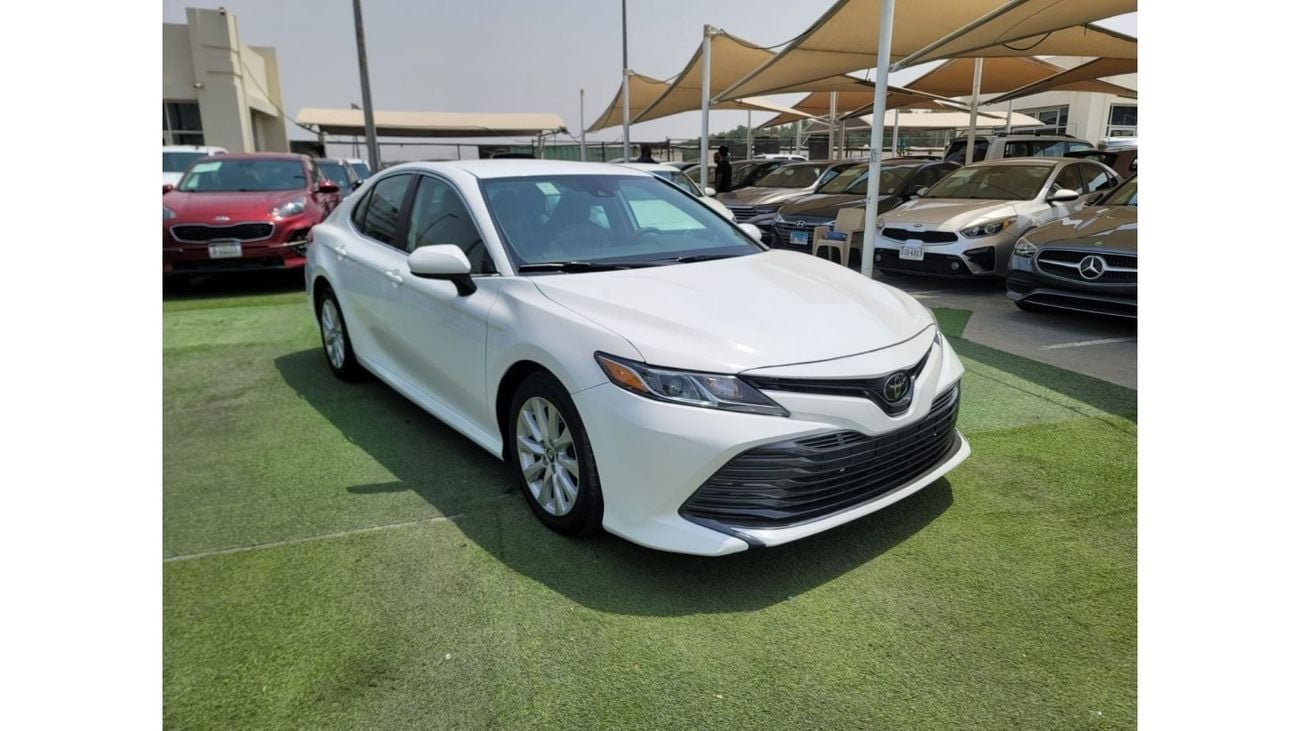 تويوتا كامري 2020 Toyota Camry, LE, Clean car