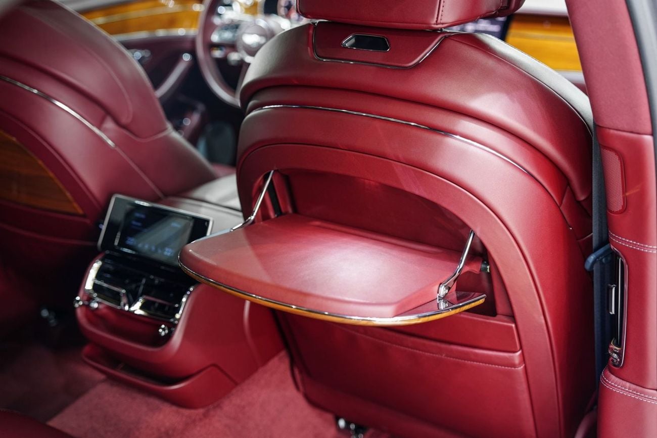 بنتلي فلاينج سبور V8 2021 Bentley Continental Flying Spur V8, Touring Specification, Picnic Tables, GCC Spec!!