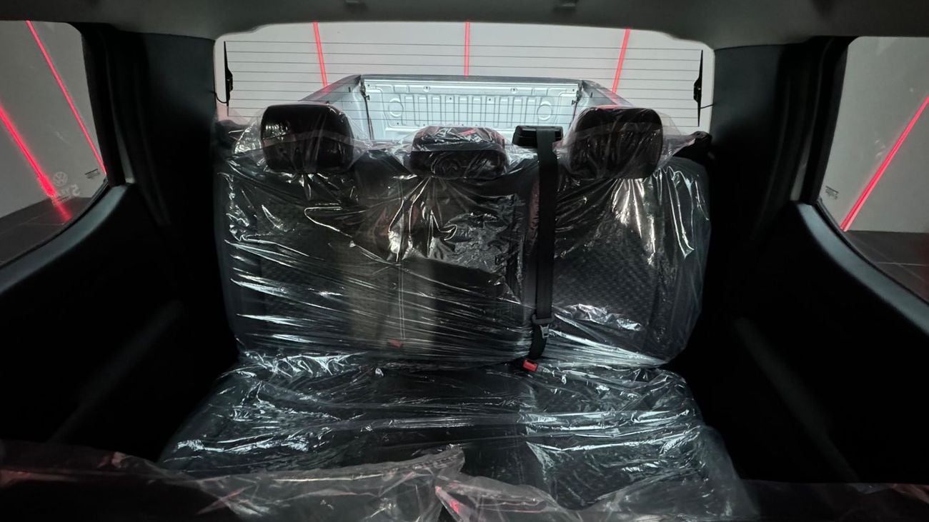 Volkswagen Amarok DIESEL 2.0 LITER  ,RIGHT HAND  ,AUTOMATIC