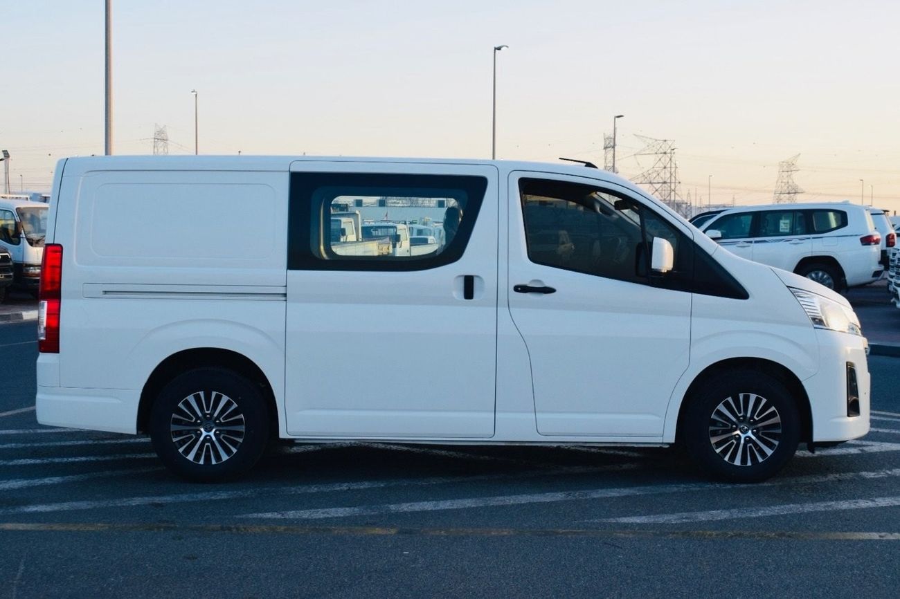 تويوتا هاياس Toyota hiace 2021 diesel 2.8 RHD