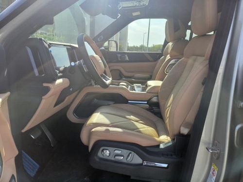 BYD Leopard 8 Smart and Brave Flagship Edition (6 Seats)