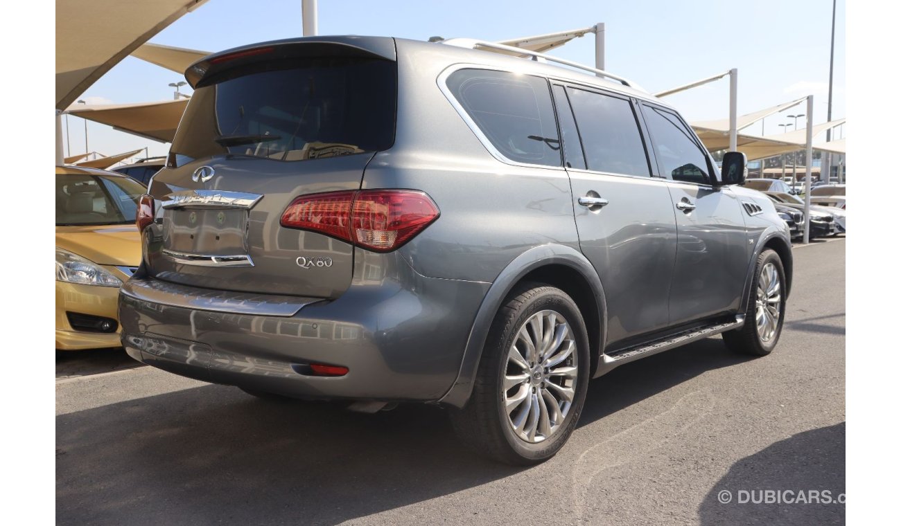 Infiniti QX80 Luxury 8st Infiniti QX80 GCC 5.6L 2016