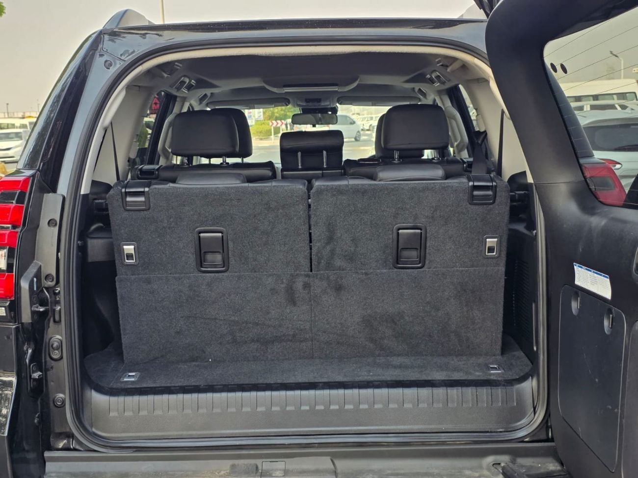 Toyota Prado TX-L ,Right Hand ,Diesel ,Sunroof ,Leather Electric Seats