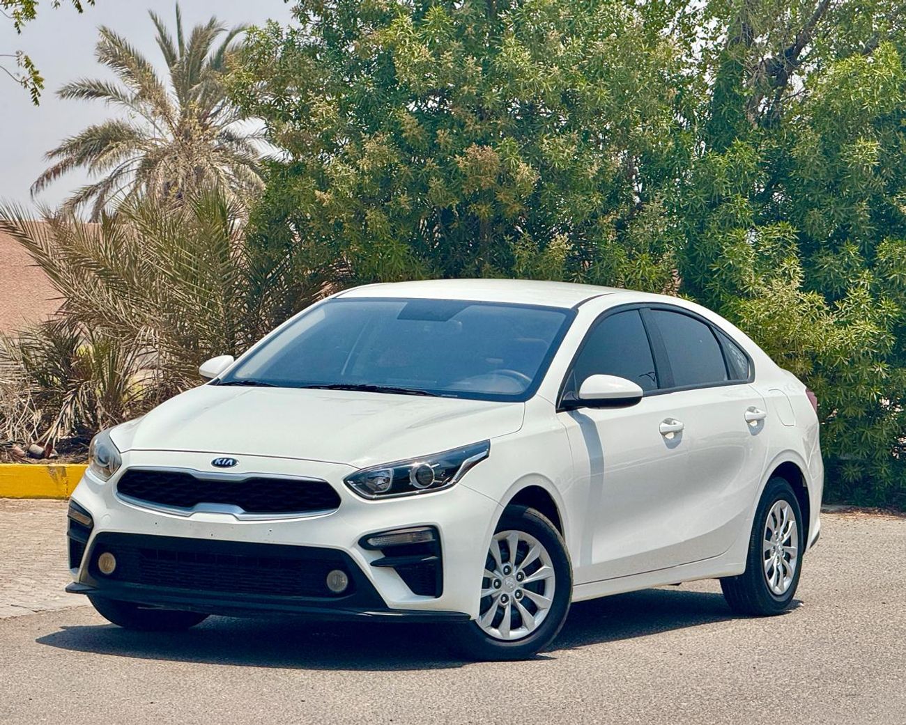 كيا سيراتو LX 1.6L Sedan