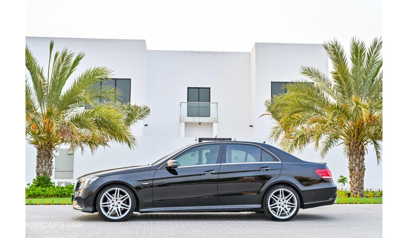 مرسيدس بنز E300 AMG Agency Warranty | 2,135 P.M | 0% Downpayment | Full Option | Exceptional Condition