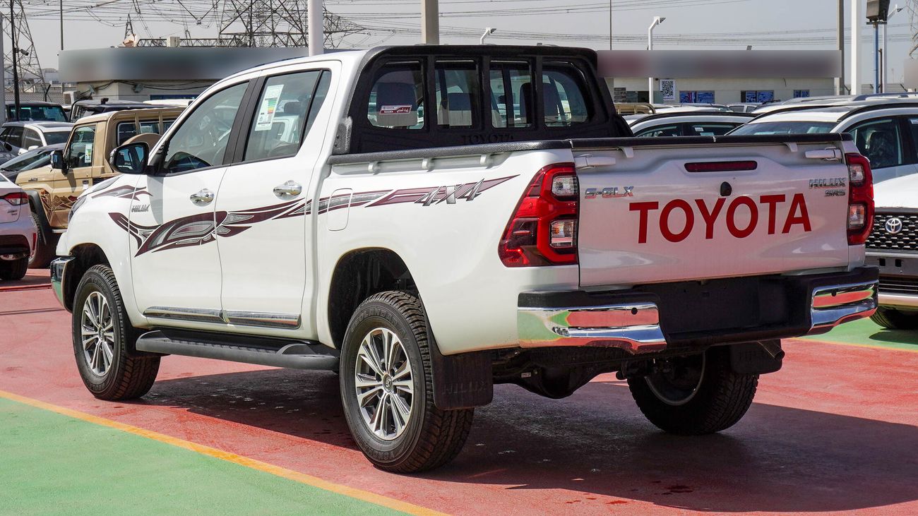 Toyota Hilux S-GLX SR5  2.7L 4WD A/T