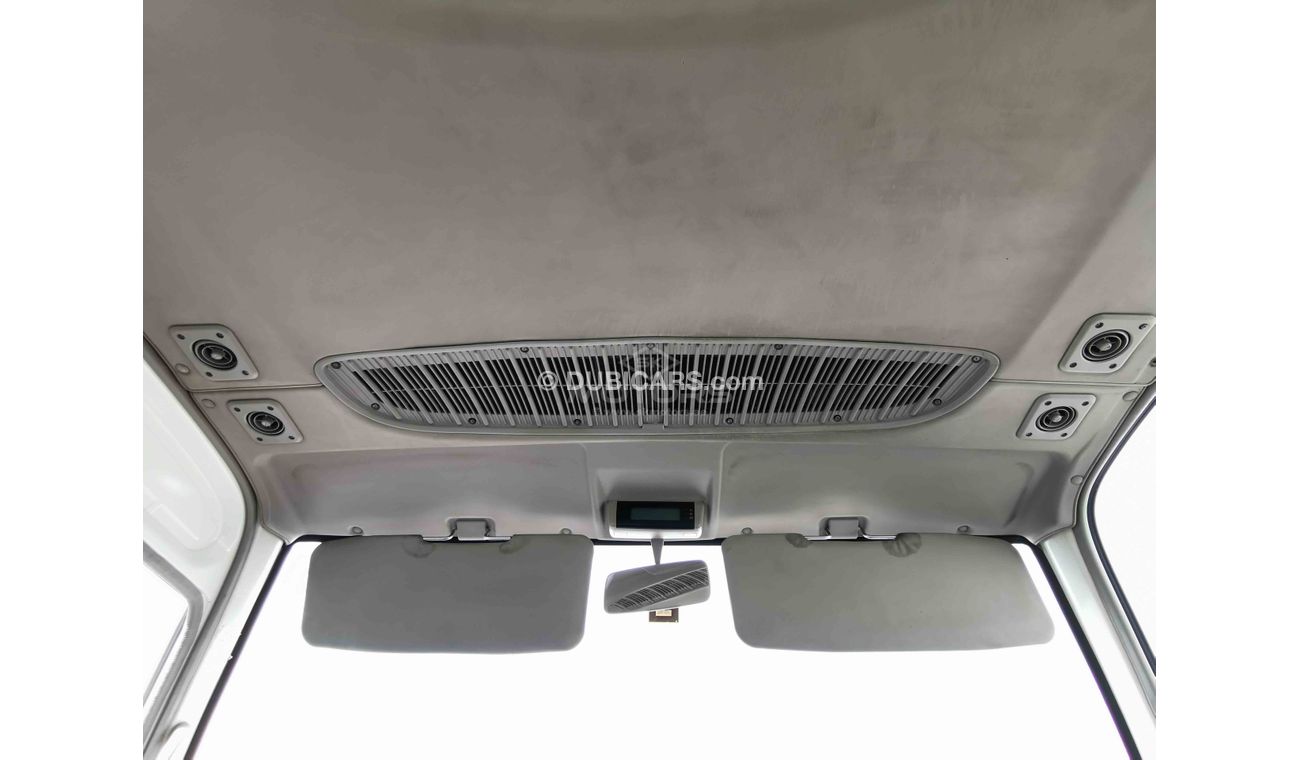 تويوتا كوستر 2.7L Petrol, 30 seats, clean interior and exterior (CODE # TC02)