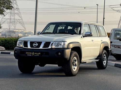 Nissan Patrol Safari GL 4.8L A/T (7 Seater)